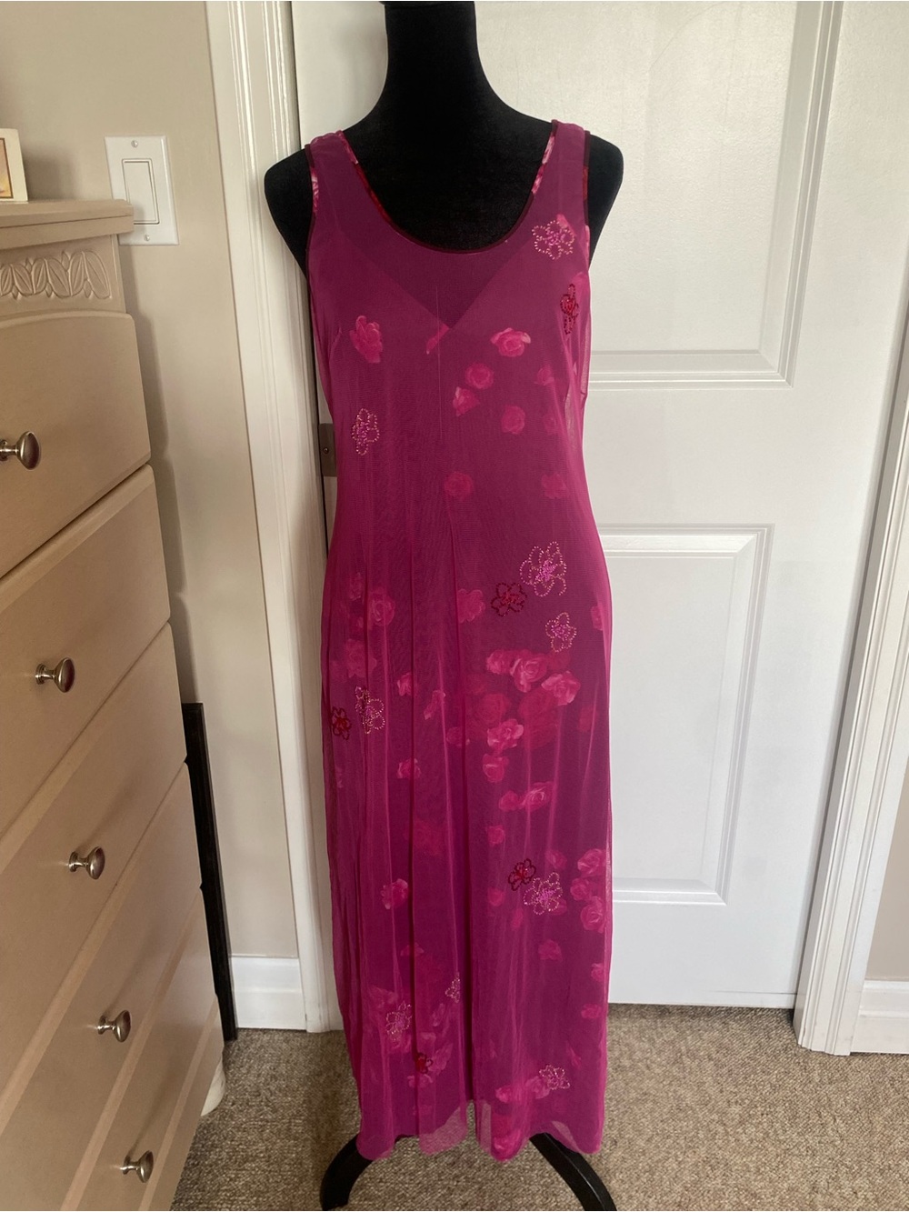 Laundry By Shelli Segal Magenta Floral Mesh Maxi Dress (2 piece set) Size Small